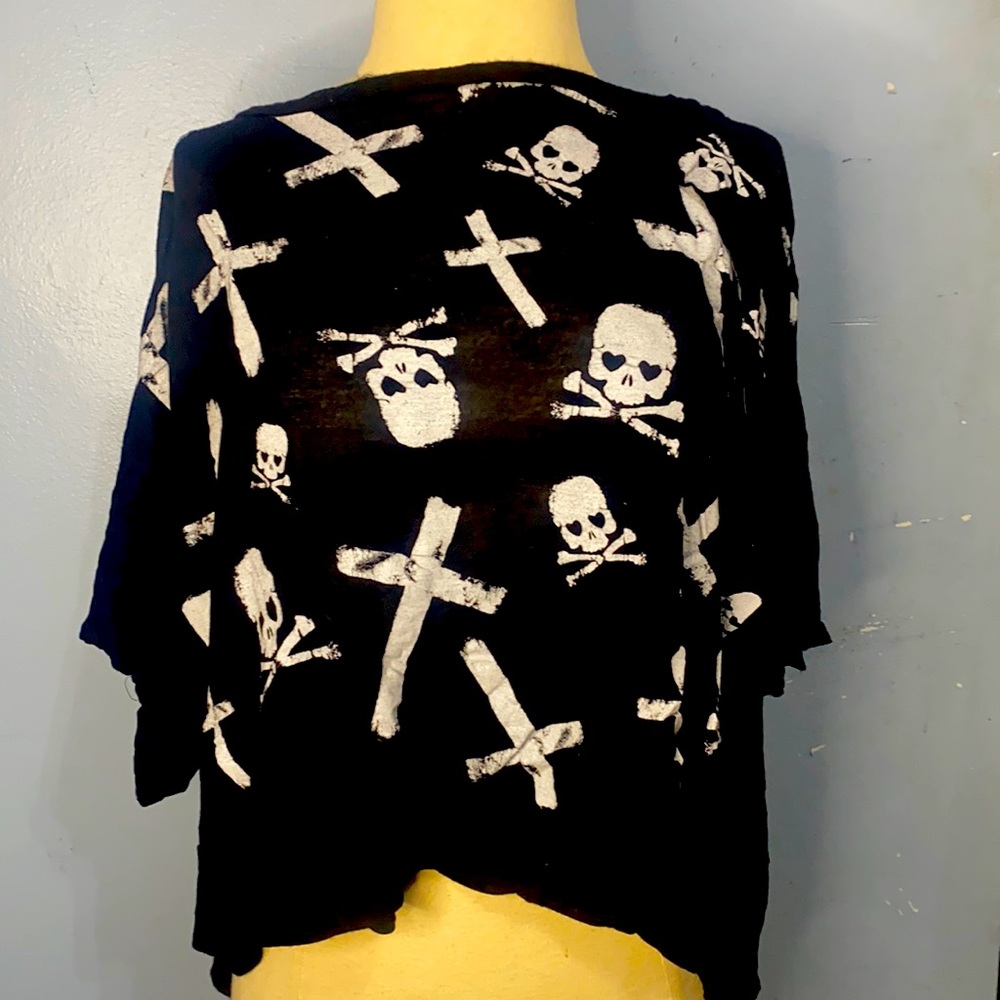 Black with white skulls and crosses oversized crop top